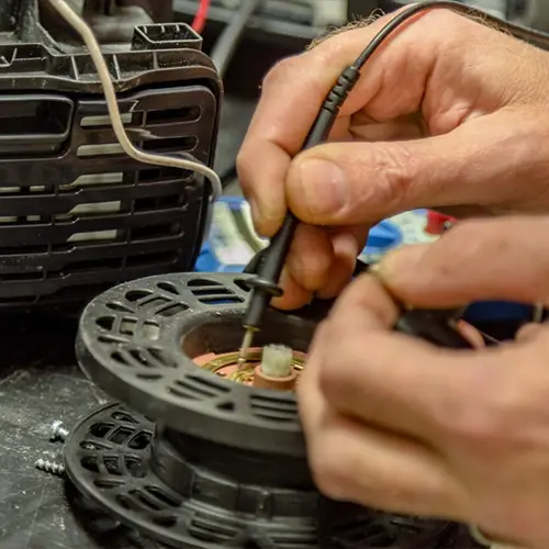 Nous réparons toutes les grandes marques de petit électroménager Diagnostic et réparation d'un aspirateur – Clinique Ménager